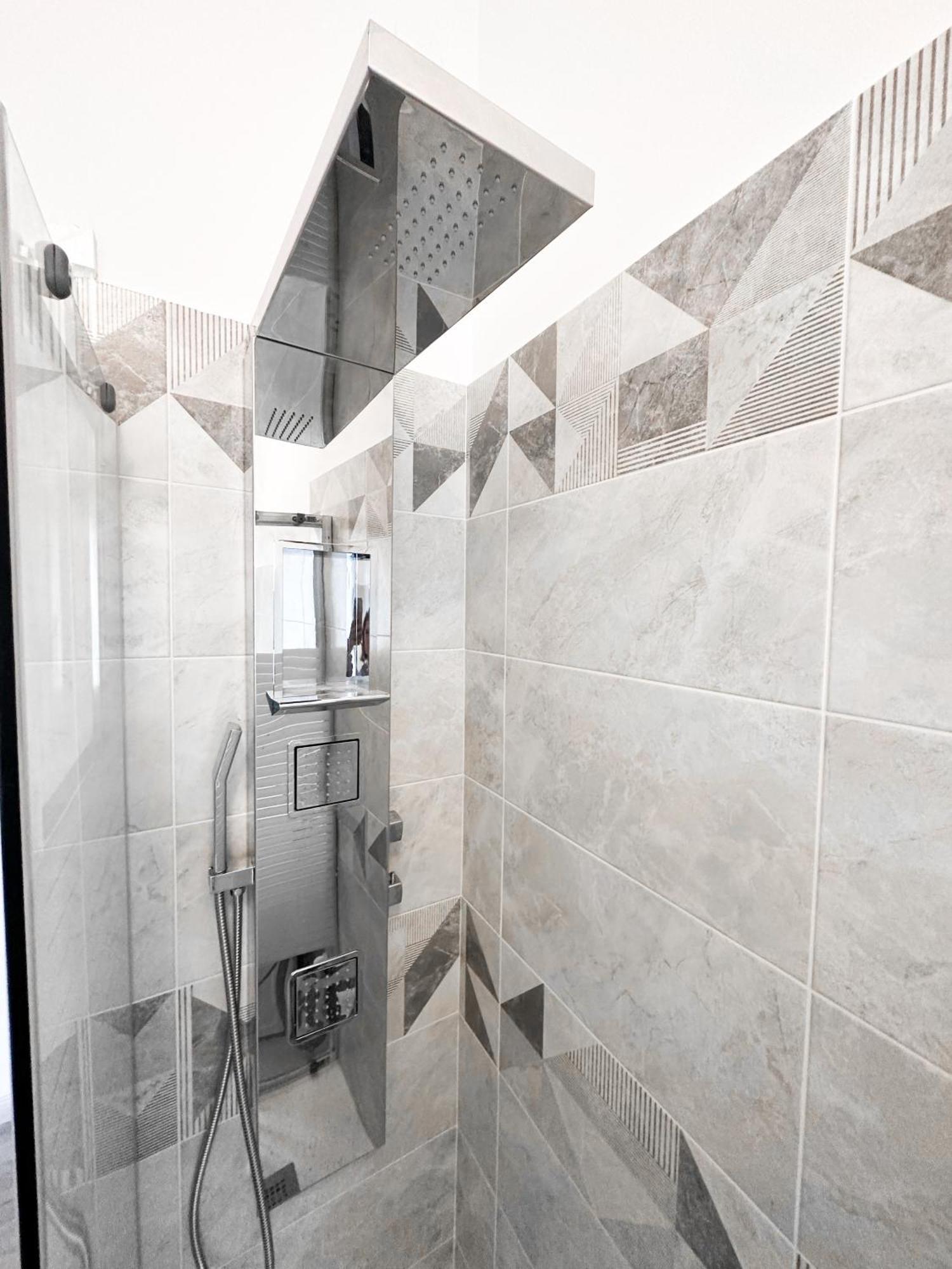 Tolly House-Rapallo City Centre Exterior photo
